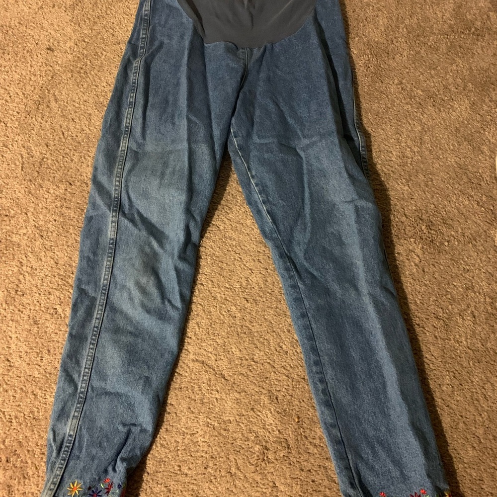 Motherhood maternity jeans size 4.